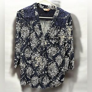 AMANA Floral Button-Up Blouse LARGE